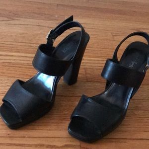 Leather platform  sandals